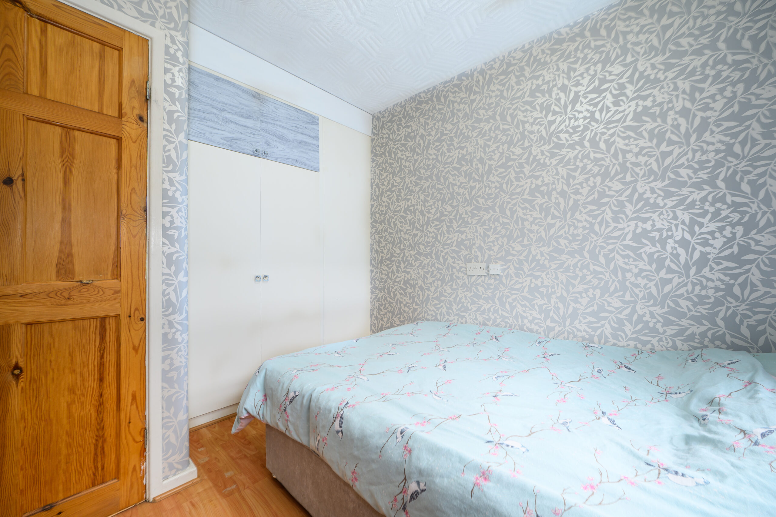 Well-Presented 3-Bedroom Semi-Detached Bungalow for Sale in Newton-Le-Willows (WA12) Well-Presented 3-Bedroom Semi-Detached Bungalow for Sale in Newton-Le-Willows (WA12)