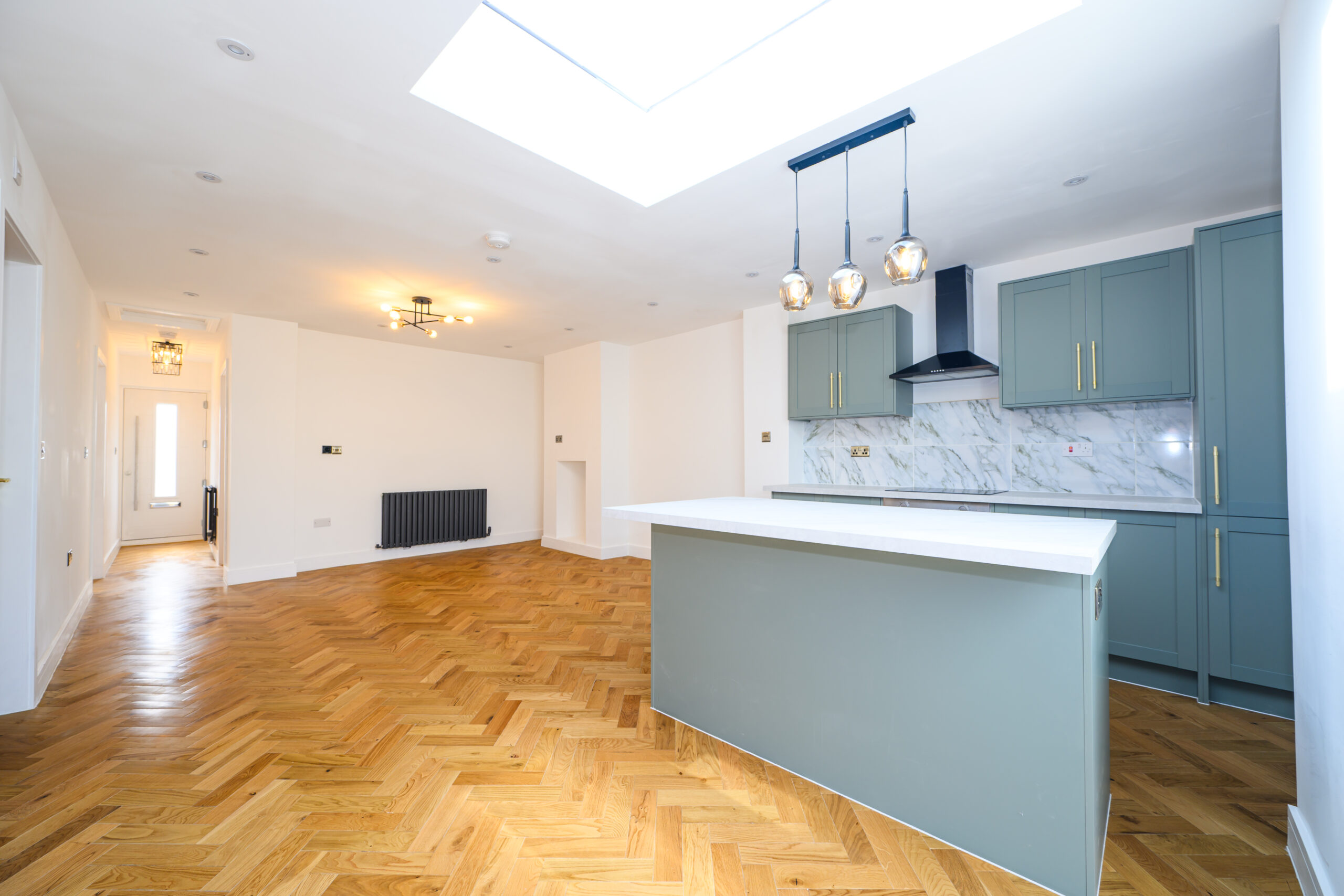 Stunning Fully Renovated 3-Bedroom Bungalow For Sale in Winwick, Warrington (WA2) Stunning Fully Renovated 3-Bedroom Bungalow For Sale in Winwick, Warrington (WA2)