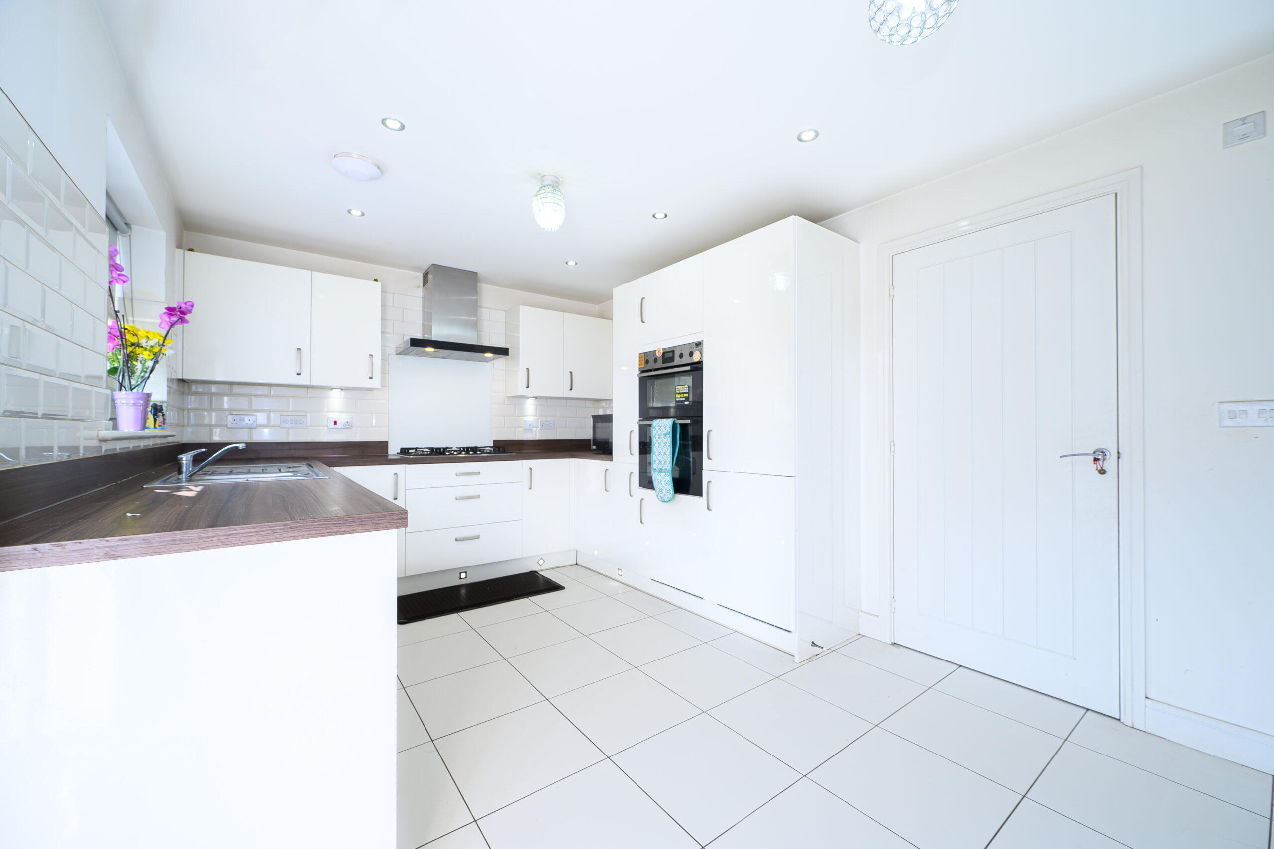 Spacious 4 Bedroom Detached Family Home For Sale in Golborne (WA3) Spacious 4 Bedroom Detached Family Home For Sale in Golborne (WA3)