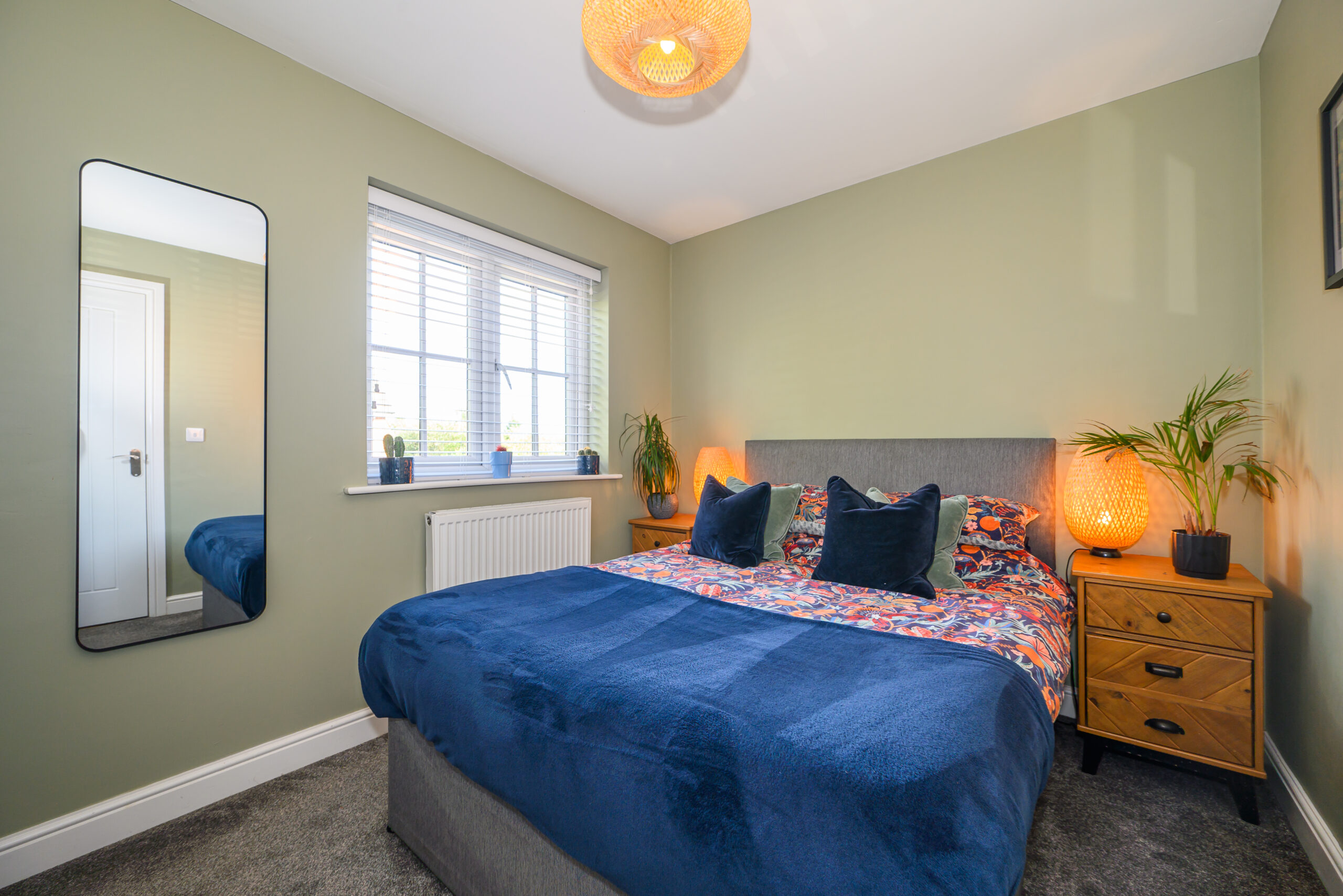 Beautiful 2 Bedroom Home For Sale in Newton-Le-Willows (WA12) Beautiful 2 Bedroom Home For Sale in Newton-Le-Willows (WA12)