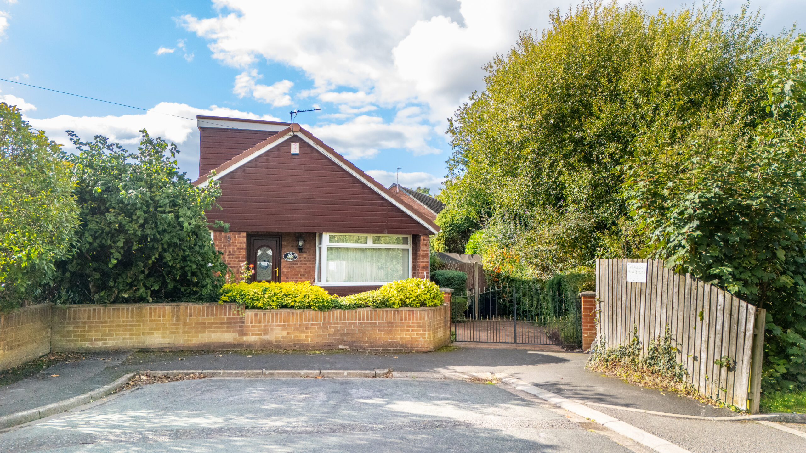 Tucked Away 3-Bedroom Detached Dormer Bungalow For Sale in Newton-Le-Willows Tucked Away 3-Bedroom Detached Dormer Bungalow For Sale in Newton-Le-Willows