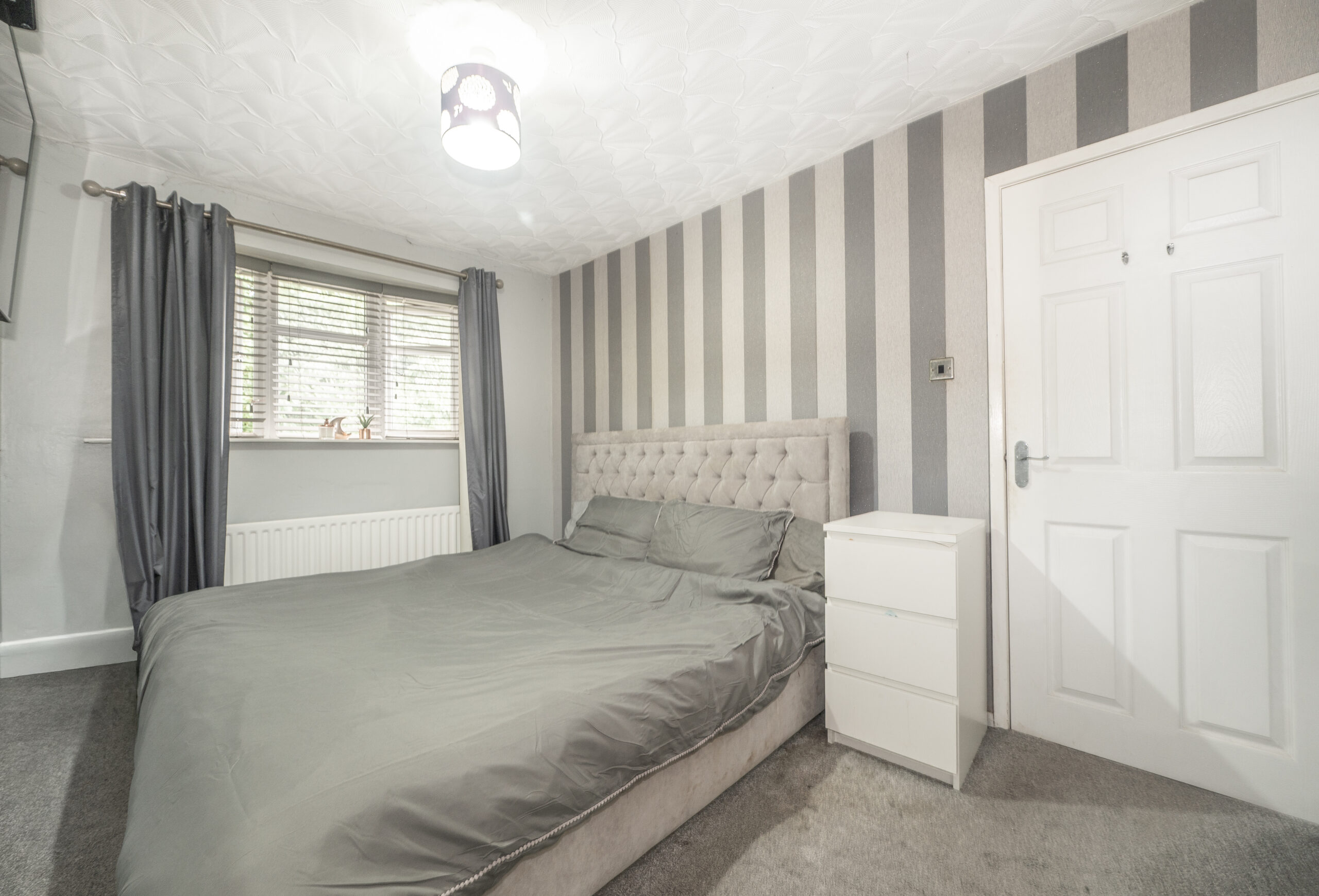 Well-Presented 3 Bedroom Semi-Detached Home For Sale in Haydock (WA11) Well-Presented 3 Bedroom Semi-Detached Home For Sale in Haydock (WA11)