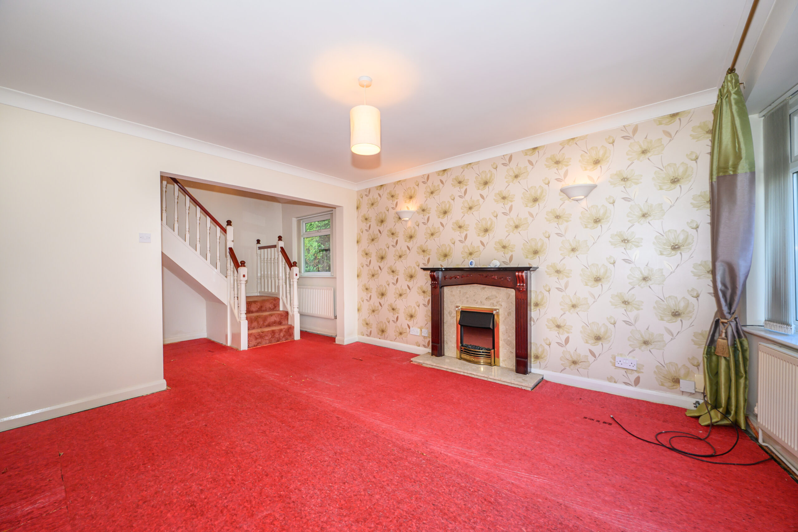 Tucked Away 3-Bedroom Detached Dormer Bungalow For Sale in Newton-Le-Willows Tucked Away 3-Bedroom Detached Dormer Bungalow For Sale in Newton-Le-Willows