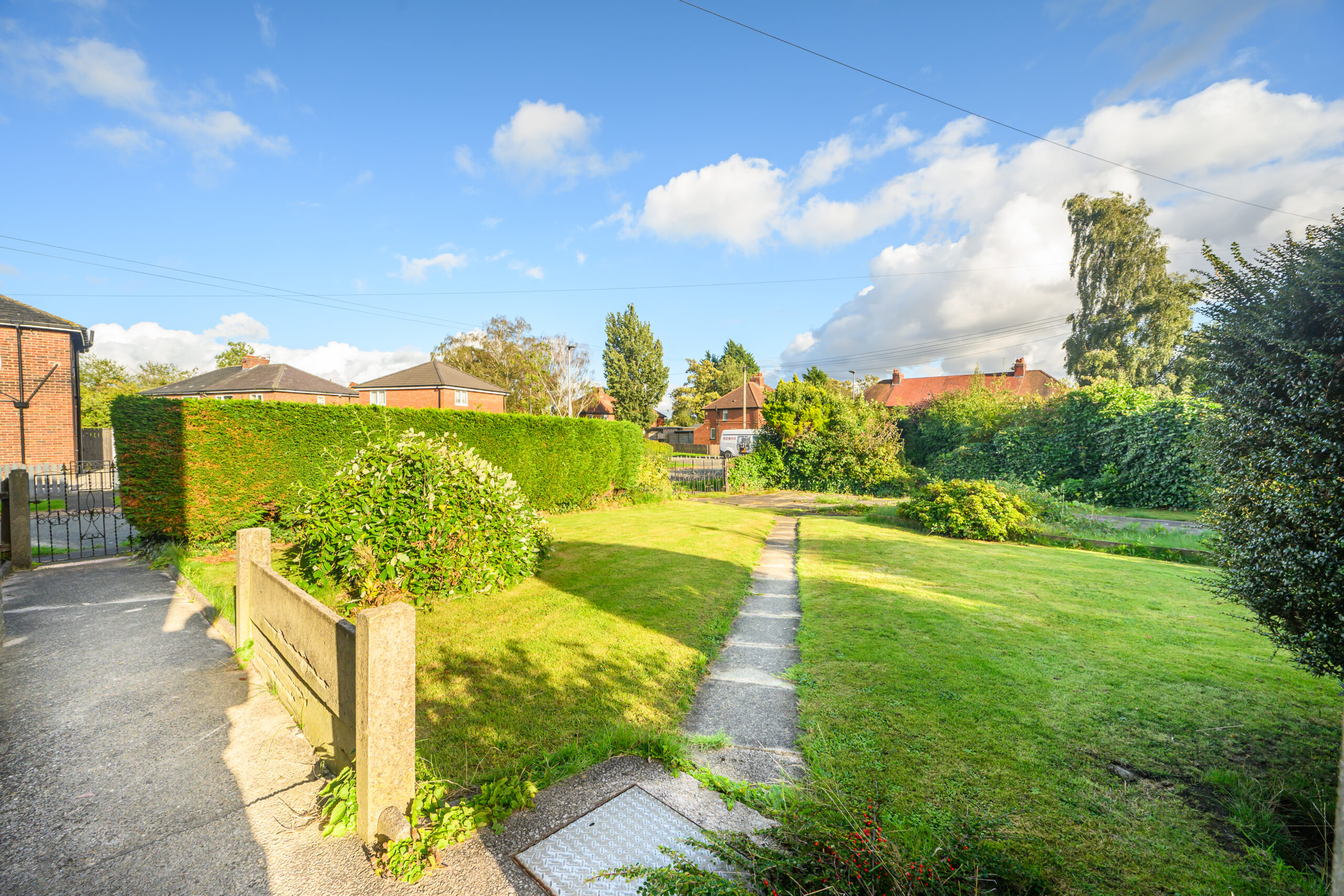 Spacious 3-Bedroom End-Terraced House For Sale with Huge Plot & Development Potential in Lowton (WA3) Spacious 3-Bedroom End-Terraced House For Sale with Huge Plot & Development Potential in Lowton (WA3)