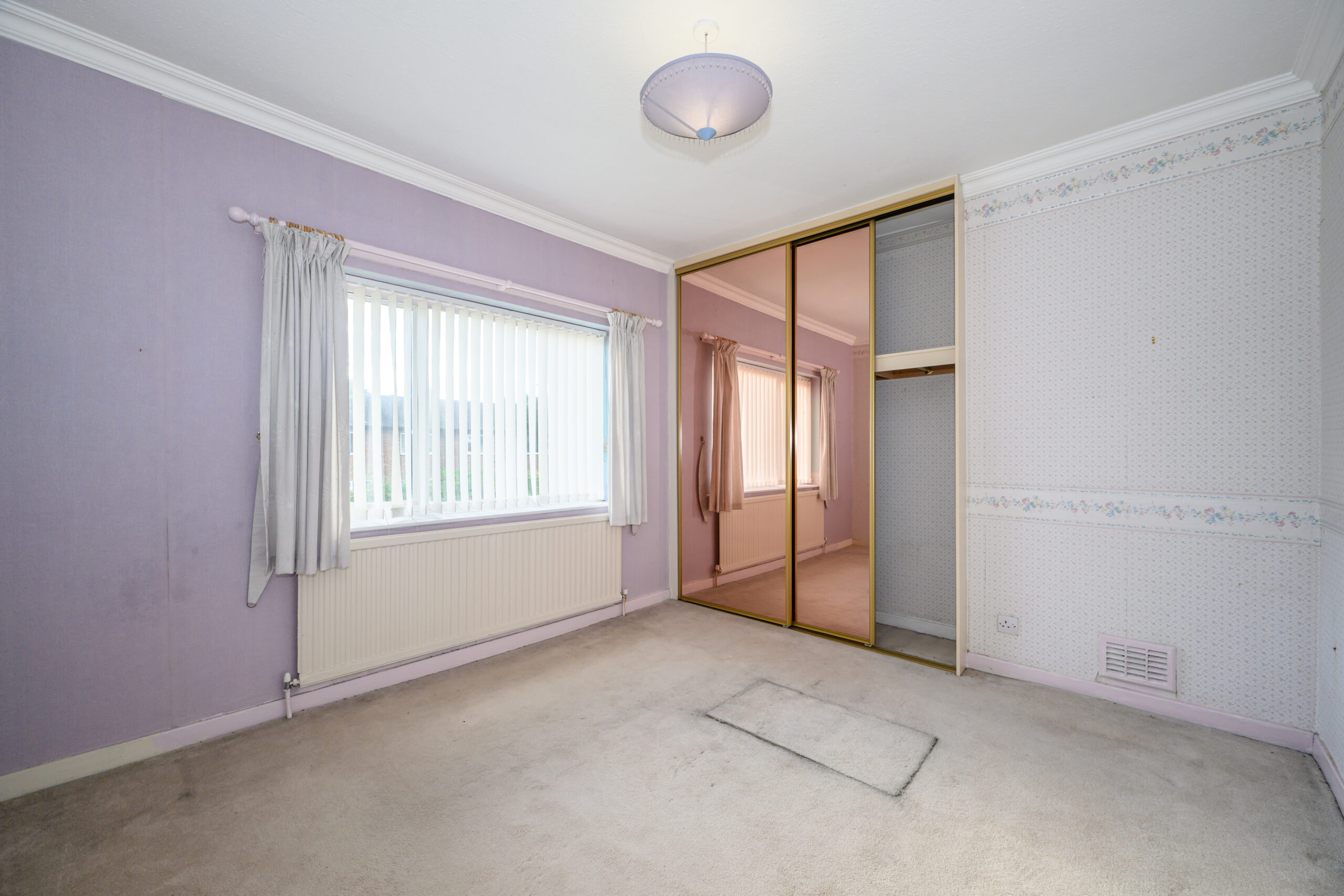 Spacious 3-Bedroom End-Terraced House For Sale with Huge Plot & Development Potential in Lowton (WA3) Spacious 3-Bedroom End-Terraced House For Sale with Huge Plot & Development Potential in Lowton (WA3)