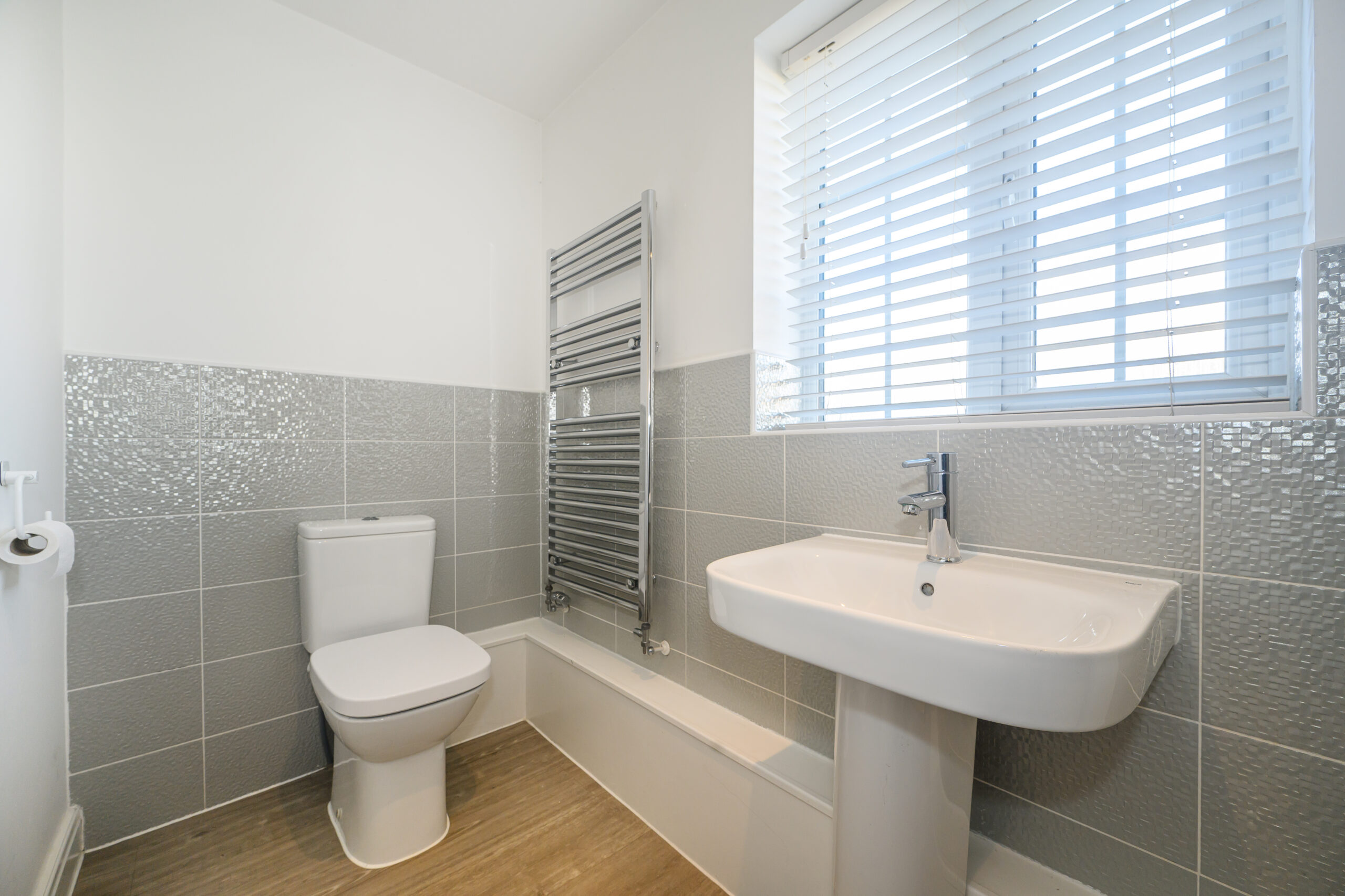 Spacious 4-Bedroom Detached Home For Sale in Lowton (WA3) Spacious 4-Bedroom Detached Home For Sale in Lowton (WA3)