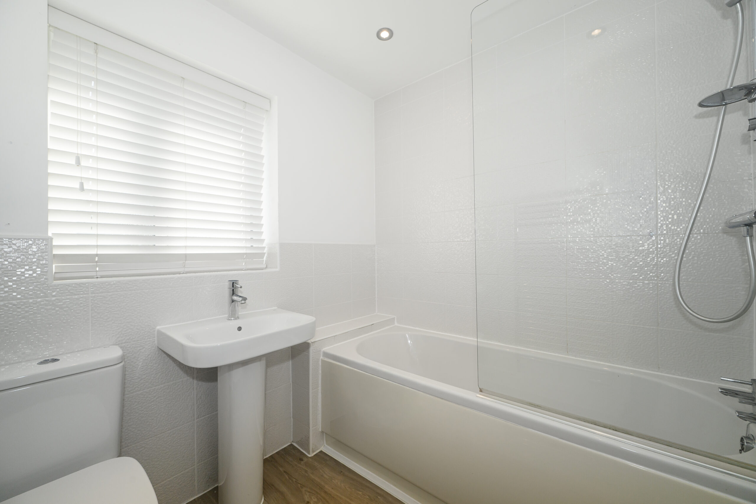Spacious 4-Bedroom Detached Home For Sale in Lowton (WA3) Spacious 4-Bedroom Detached Home For Sale in Lowton (WA3)
