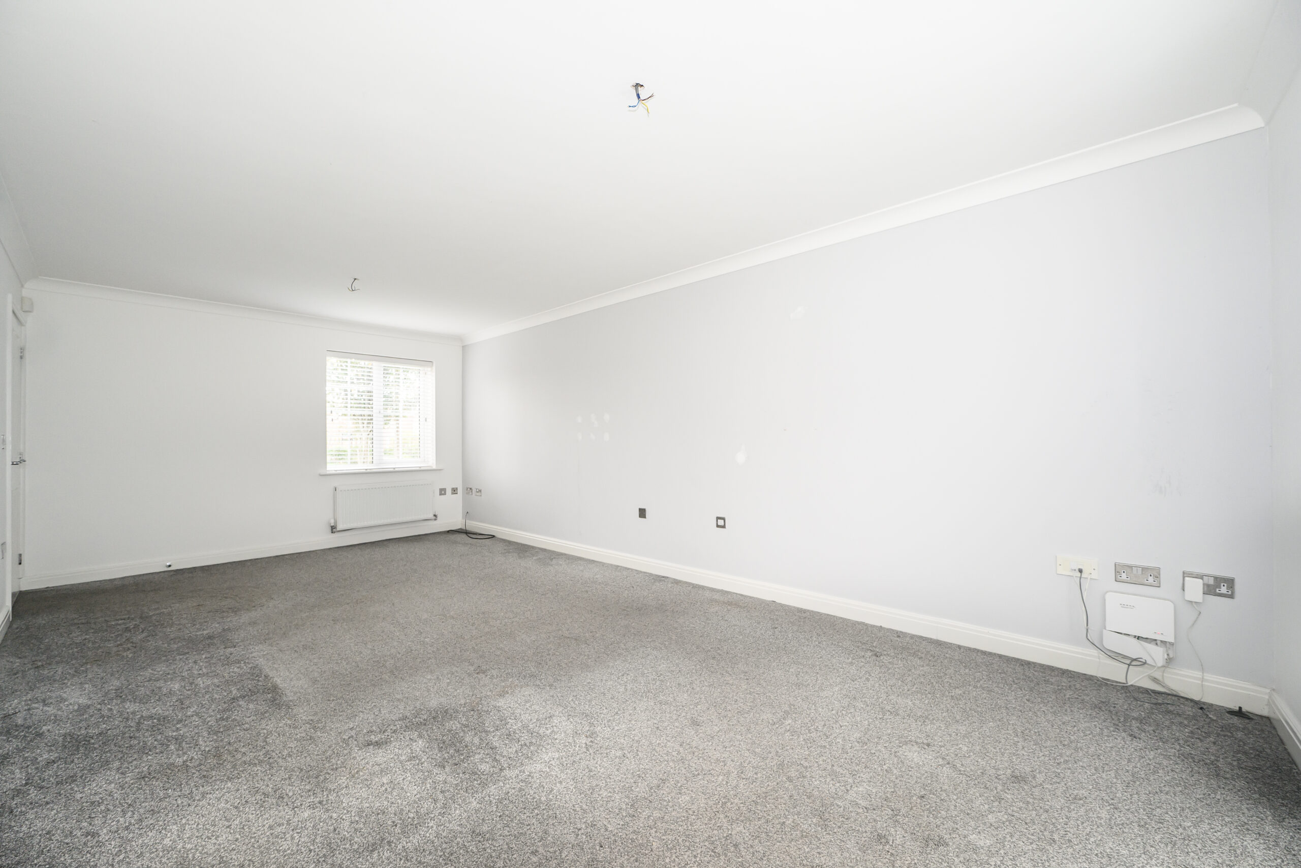 Spacious 4-Bedroom Detached Home For Sale in Lowton (WA3) Spacious 4-Bedroom Detached Home For Sale in Lowton (WA3)