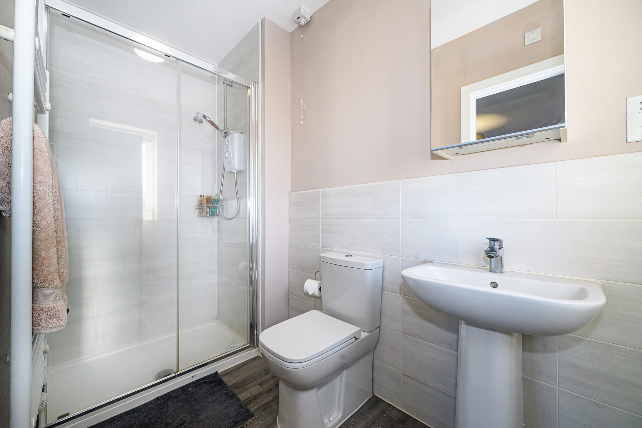 Spacious 3-Bedroom Semi-Detached House For Sale in Newton-le-Willows (WA12) Racey Estates Spacious 3-Bedroom Semi-Detached House For Sale in Newton-le-Willows (WA12) Racey Estates