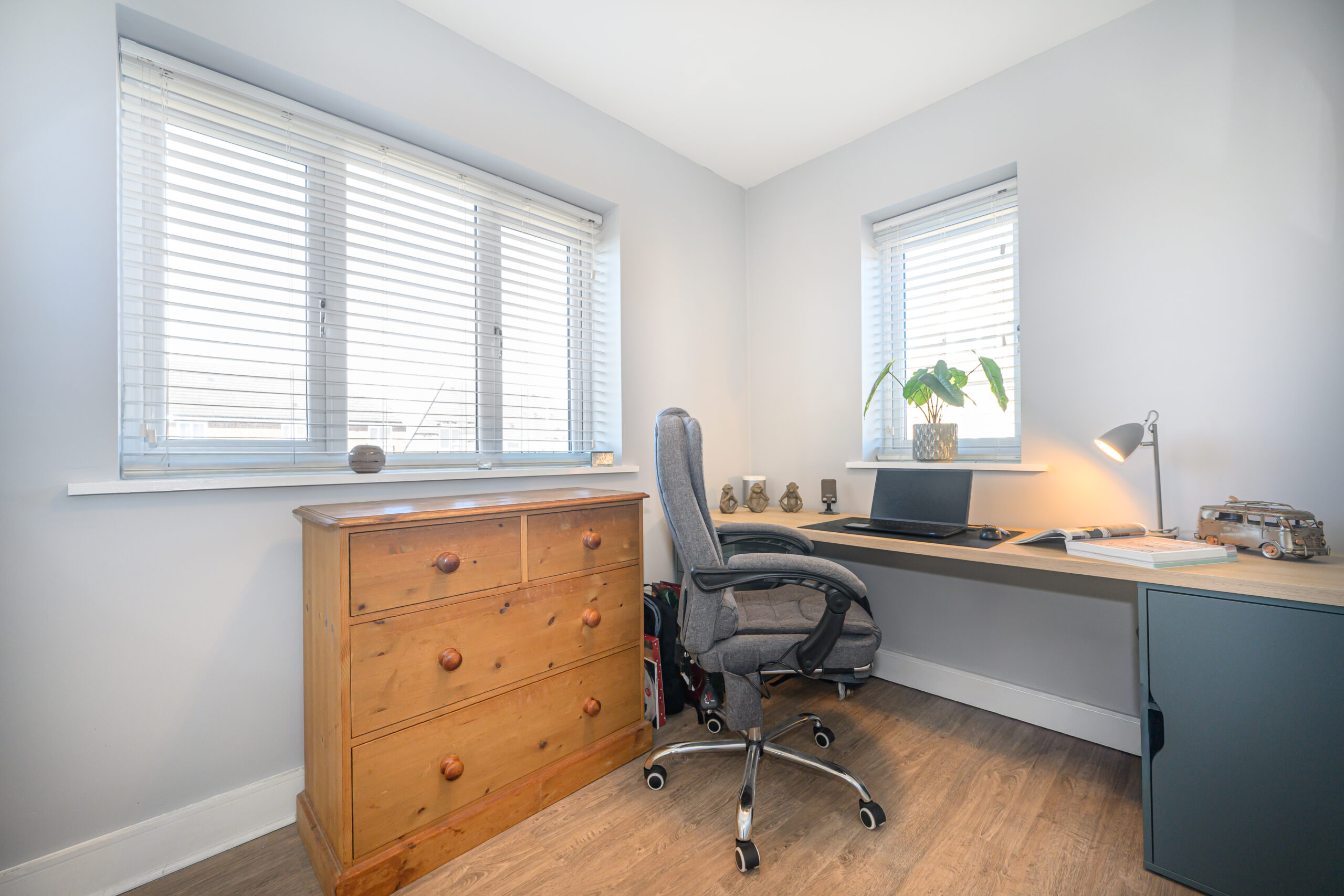 Spacious 3-Bedroom Semi-Detached House For Sale in Newton-le-Willows (WA12) Racey Estates Spacious 3-Bedroom Semi-Detached House For Sale in Newton-le-Willows (WA12) Racey Estates