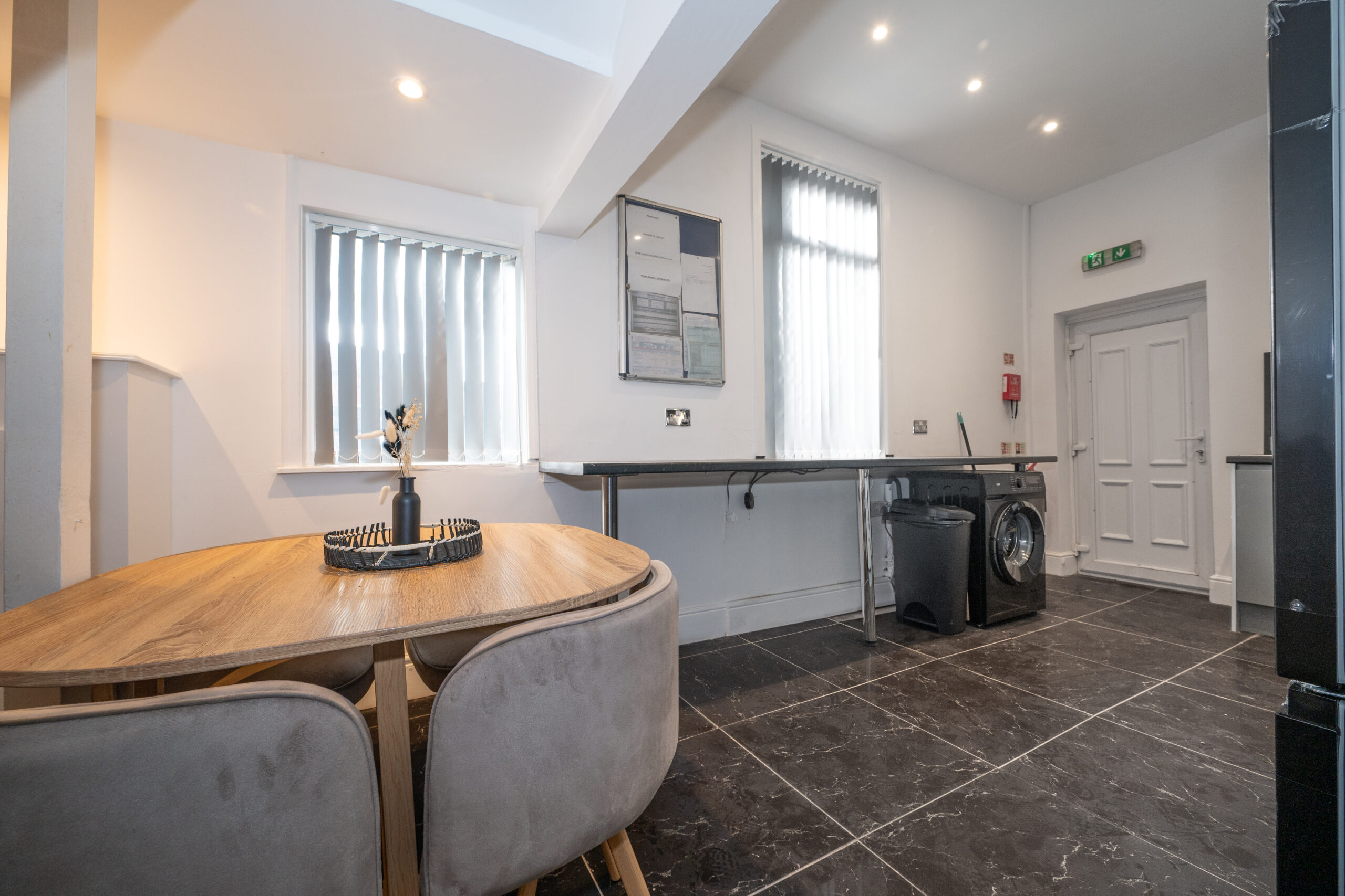 Spacious Rooms to Rent in Newton-le-Willows (WA12) Spacious Rooms to Rent in Newton-le-Willows (WA12)