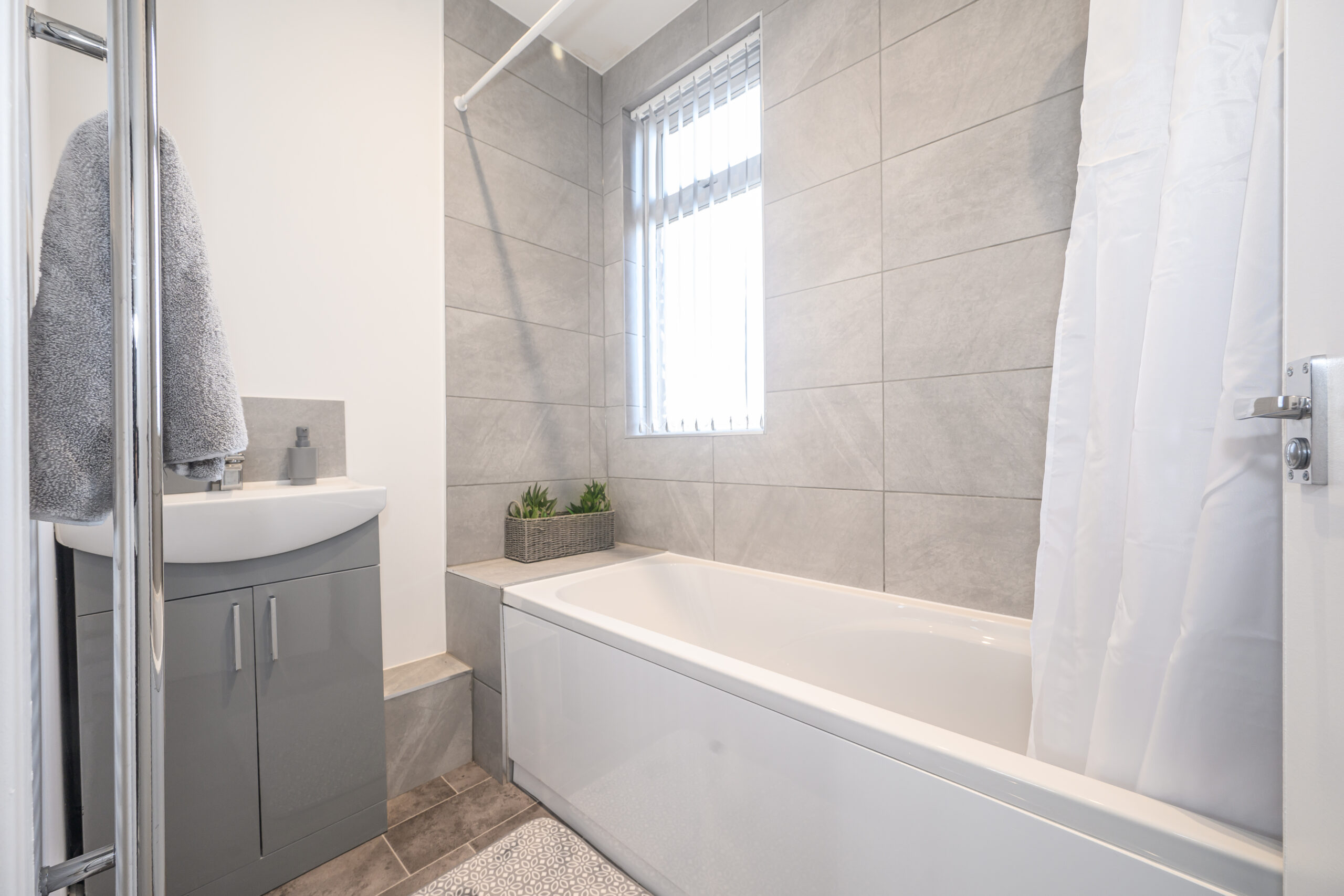 Spacious Rooms to Rent in Newton-le-Willows (WA12) Spacious Rooms to Rent in Newton-le-Willows (WA12)